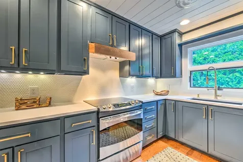 523 Laurel Street Highlands NC 28741