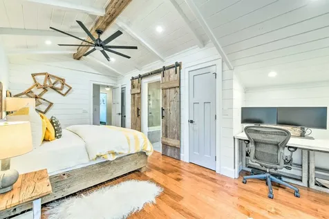 523 Laurel Street Highlands NC 28741