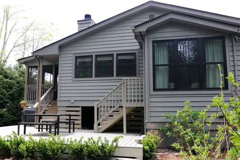 523 Laurel Street Highlands NC 28741