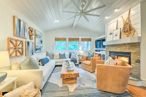 523 Laurel Street Highlands NC 28741