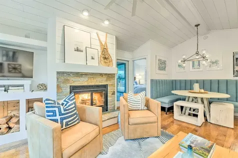 523 Laurel Street Highlands NC 28741