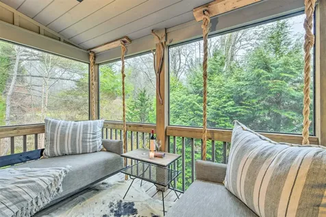 523 Laurel Street Highlands NC 28741