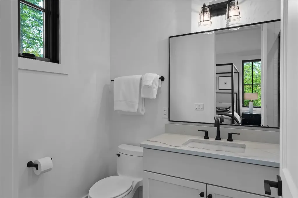 CT-20 Silver Run Road Cashiers NC 28717