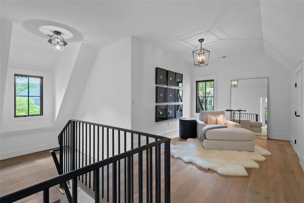 CT-20 Silver Run Road Cashiers NC 28717