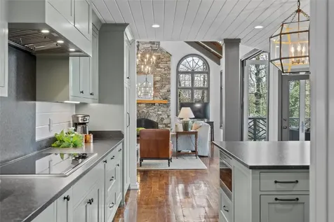 5 Millwood Lane Cashiers NC 28717