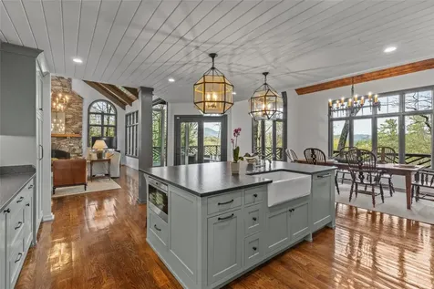 5 Millwood Lane Cashiers NC 28717