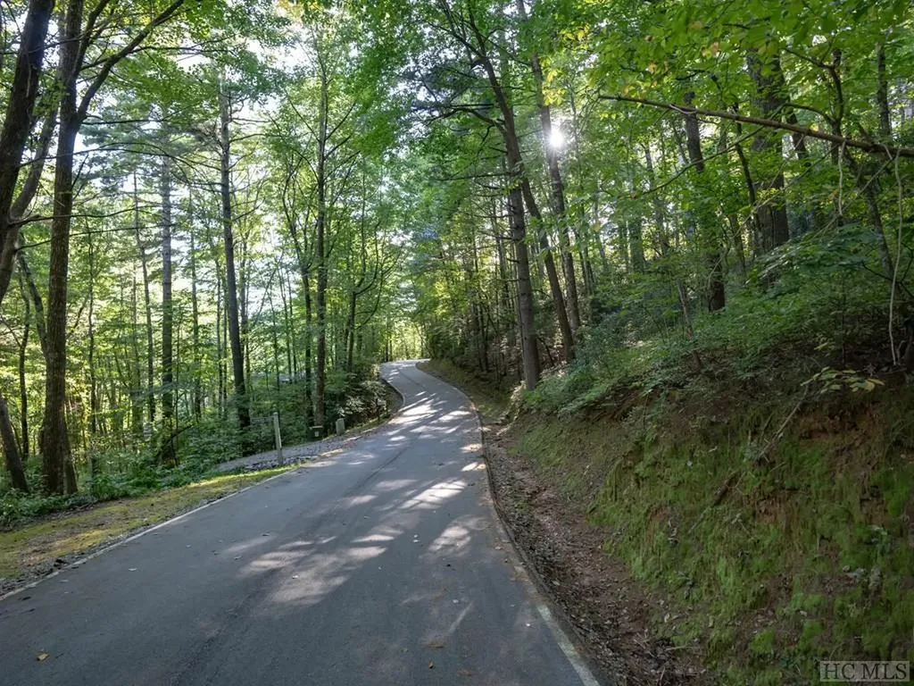 J 29 Cherokee Trace Lake Toxaway NC 28747