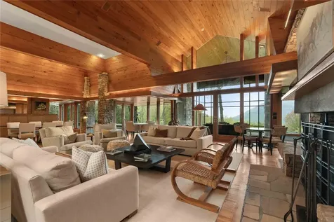 749 Stillmont Circle Cashiers NC 28717