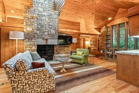 749 Stillmont Circle Cashiers NC 28717