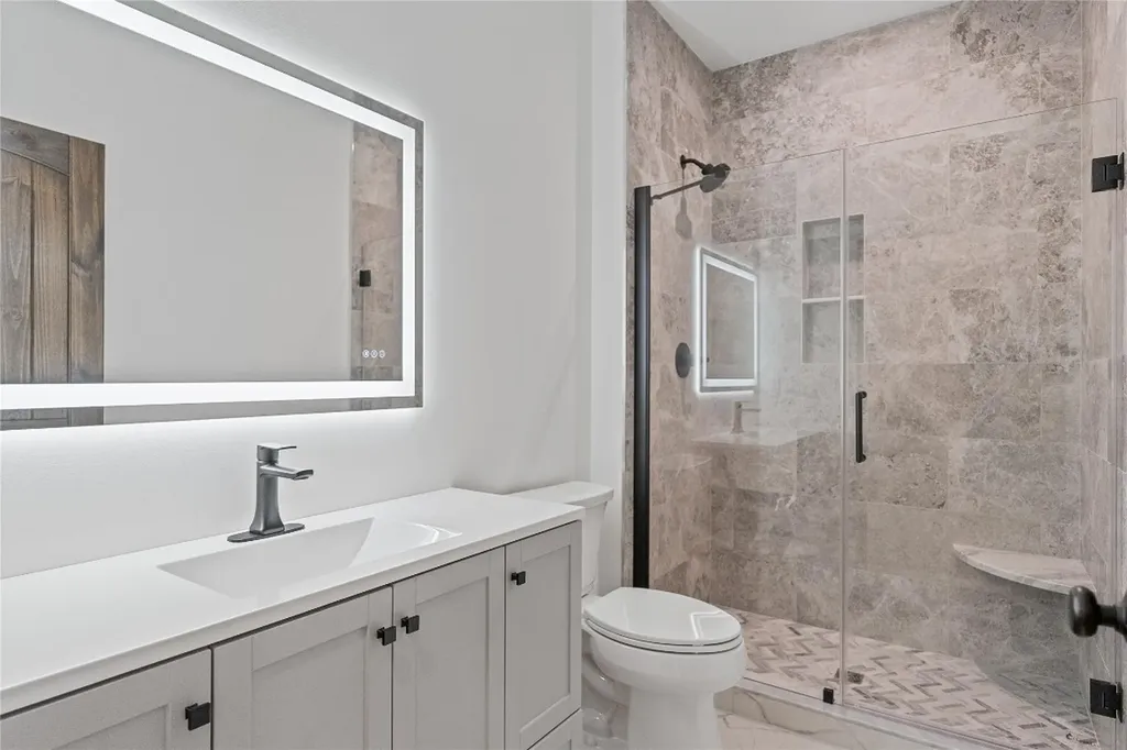 2147 Pilot Knob Road Glenville NC 28736