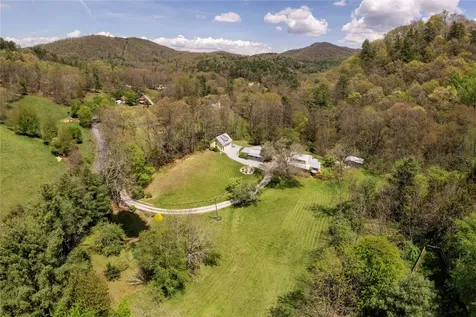 327 Lakeside Circle Drive Glenville NC 28736