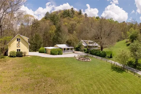 327 Lakeside Circle Drive Glenville NC 28736