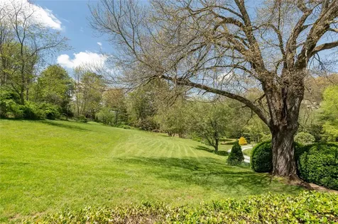 327 Lakeside Circle Drive Glenville NC 28736