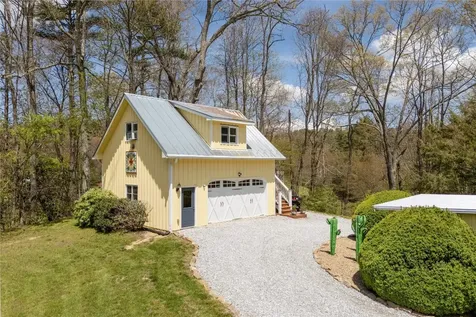 327 Lakeside Circle Drive Glenville NC 28736