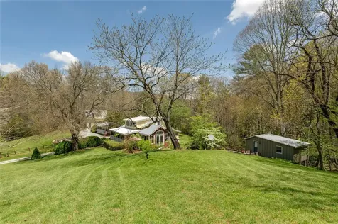 327 Lakeside Circle Drive Glenville NC 28736