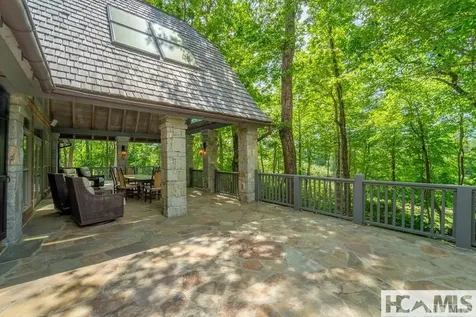 78 Whisper Fade Road Cashiers NC 28717