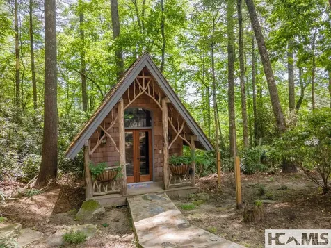 78 Whisper Fade Road Cashiers NC 28717