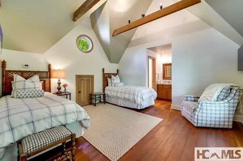 78 Whisper Fade Road Cashiers NC 28717