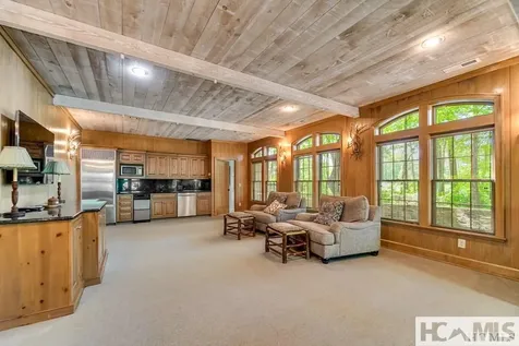 78 Whisper Fade Road Cashiers NC 28717