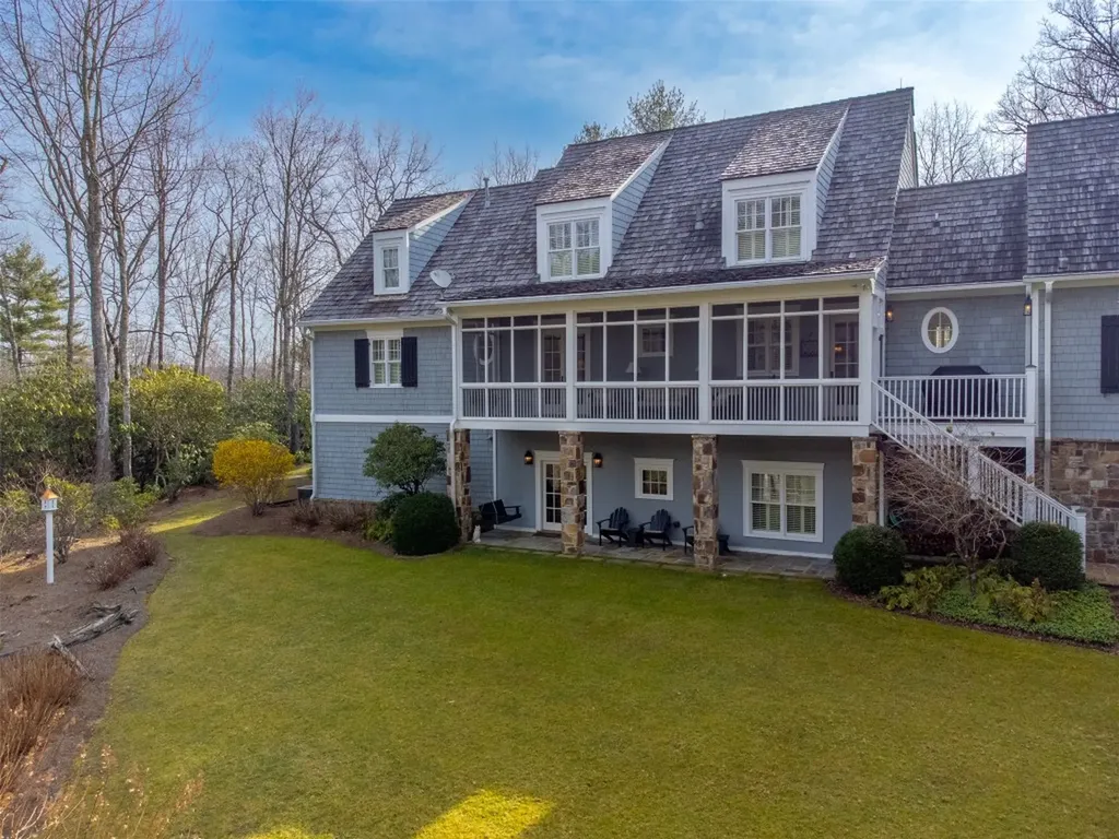 185 Little Cottage Way Sapphire NC 28774