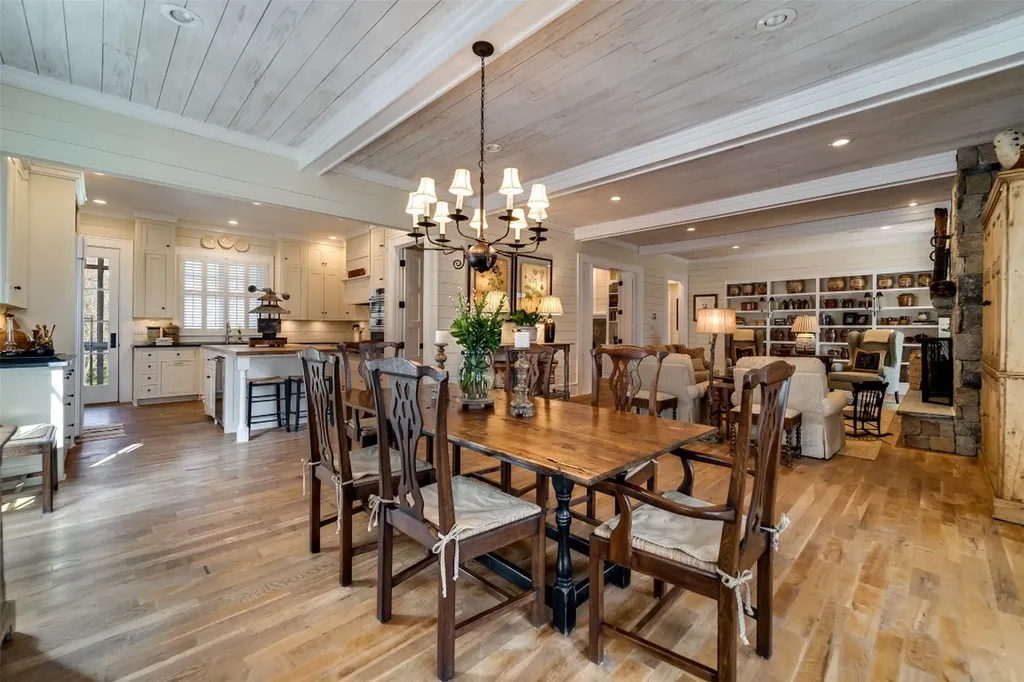 185 Little Cottage Way Sapphire NC 28774