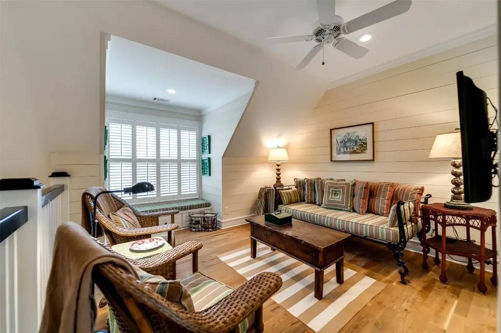 185 Little Cottage Way Sapphire NC 28774