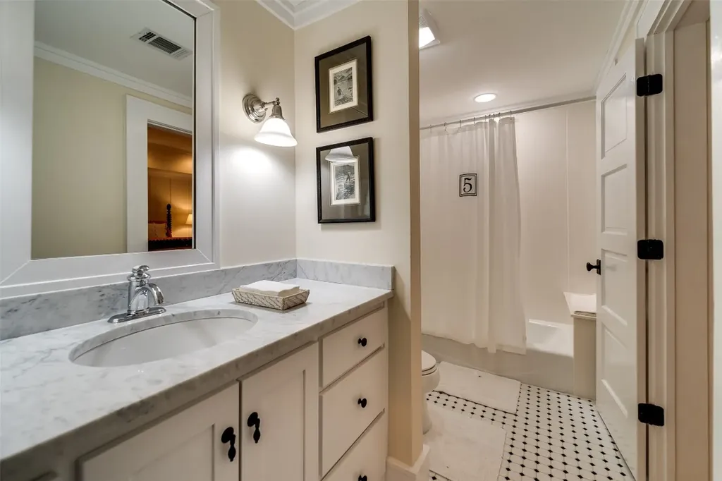 185 Little Cottage Way Sapphire NC 28774