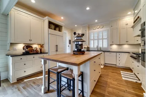 185 Little Cottage Way Sapphire NC 28774