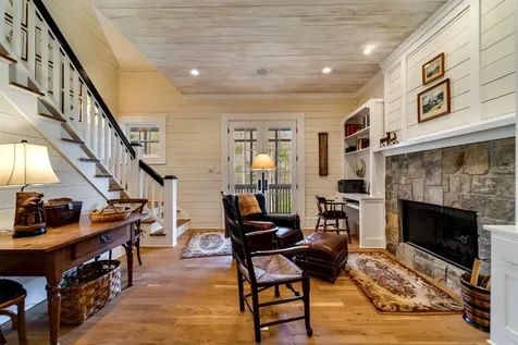 185 Little Cottage Way Sapphire NC 28774