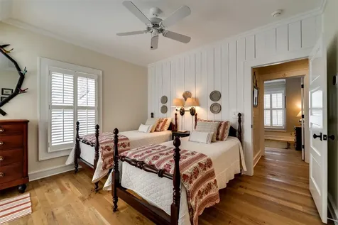 185 Little Cottage Way Sapphire NC 28774