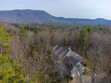 185 Little Cottage Way Sapphire NC 28774