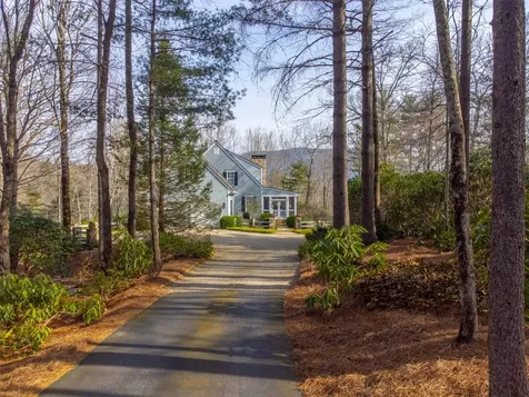 185 Little Cottage Way Sapphire NC 28774