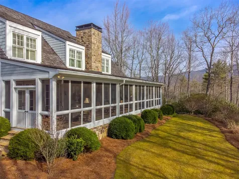 185 Little Cottage Way Sapphire NC 28774