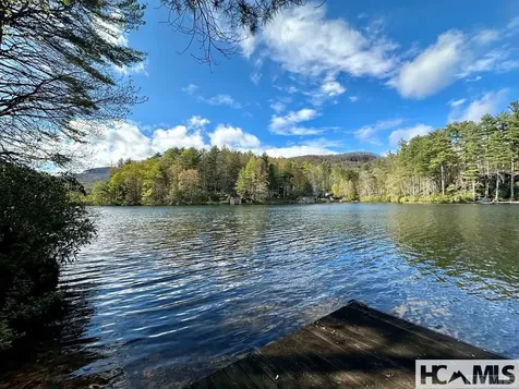 L83 N Club Boulevard Lake Toxaway NC 28747