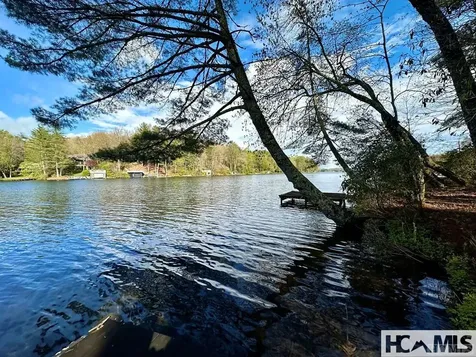 L83 N Club Boulevard Lake Toxaway NC 28747