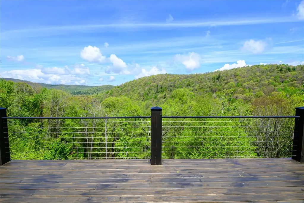 369 Firesong Lane Glenville NC 28736