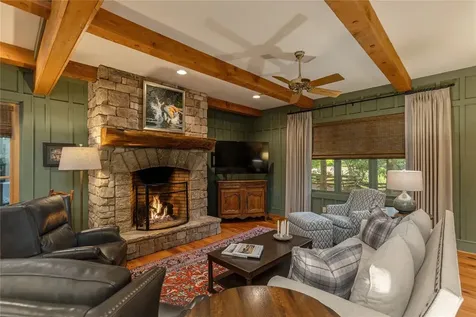 18 Village Walk Highlands NC 28741