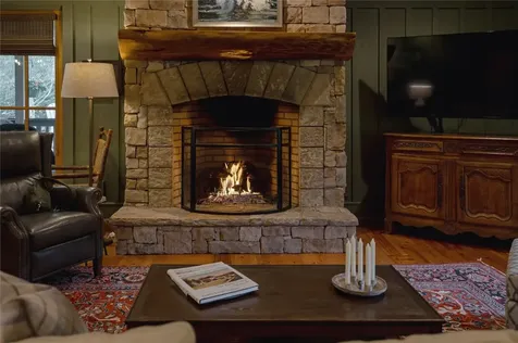 18 Village Walk Highlands NC 28741