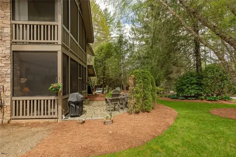 18 Village Walk Highlands NC 28741