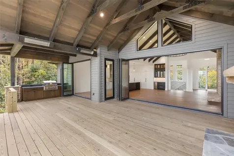 2385 Magnolia Drive Highlands NC 28741