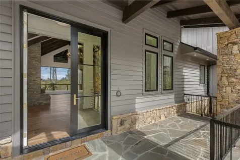 2385 Magnolia Drive Highlands NC 28741