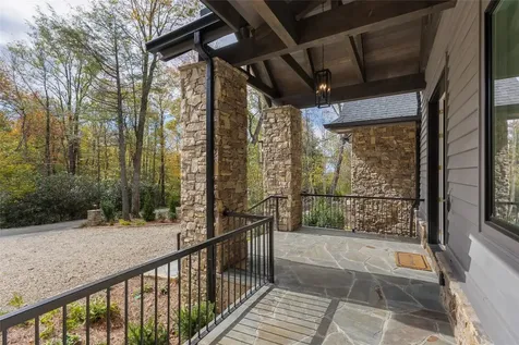 2385 Magnolia Drive Highlands NC 28741