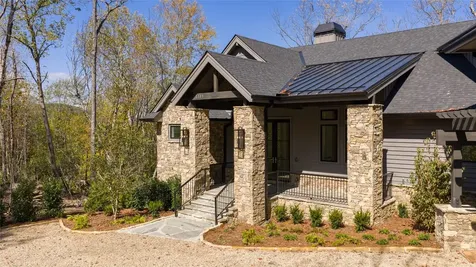 2385 Magnolia Drive Highlands NC 28741