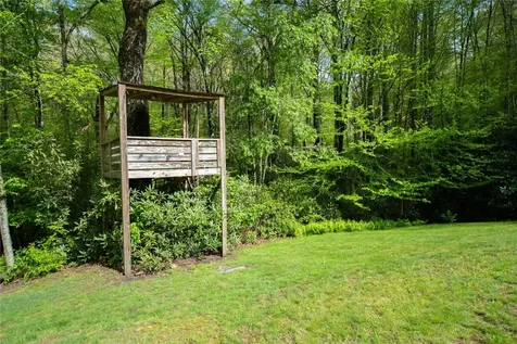 509 Crowe Drive Highlands NC 28741