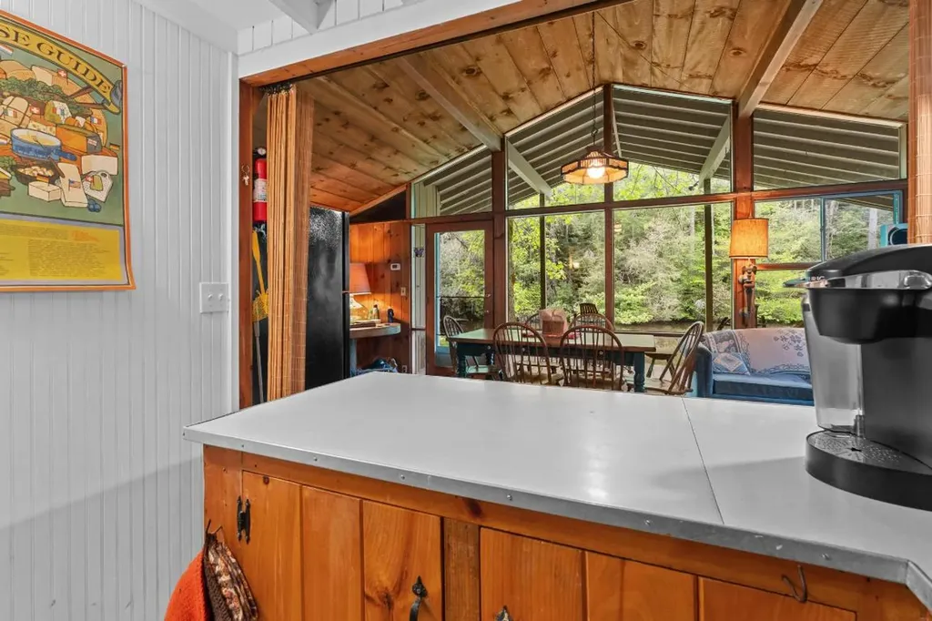 1145 Franklin Road Highlands NC 28741