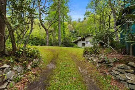 1145 Franklin Road Highlands NC 28741