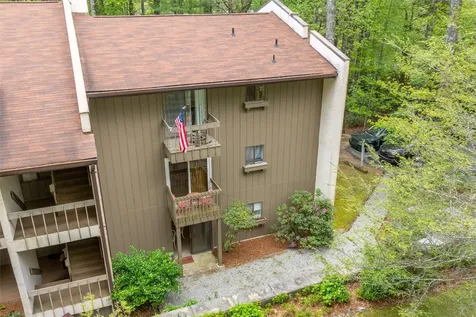 435 Overlook Road Sapphire NC 28774