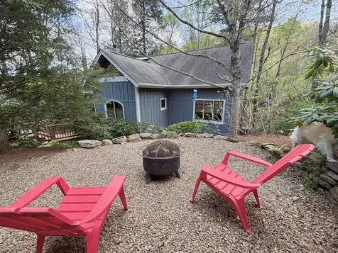 111 Chapel Hill Cashiers NC 28717