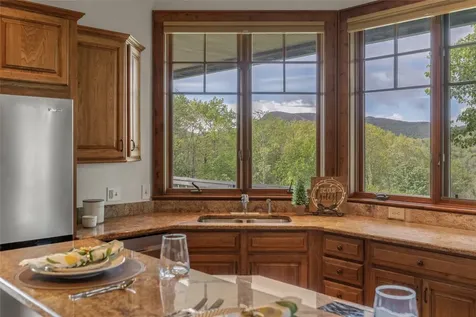 786-301 Trillium Ridge Road Cullowhee NC 28723