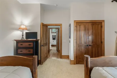 786-301 Trillium Ridge Road Cullowhee NC 28723